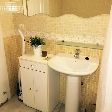 Nuno Gomez Apartment